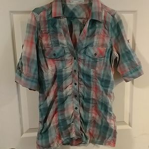 Maurice's short sleeve v neck button down